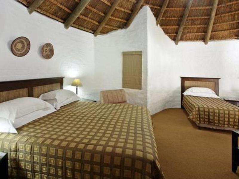 Protea Hotel By Marriott Oudtshoorn Riempie Estate Eksteriør bilde